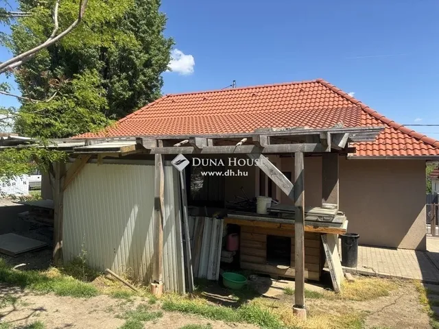 Eladó ház Pécs, Bánom 66 nm