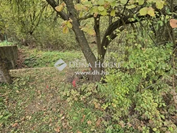 Eladó telek Pécs, Málom 3238 nm