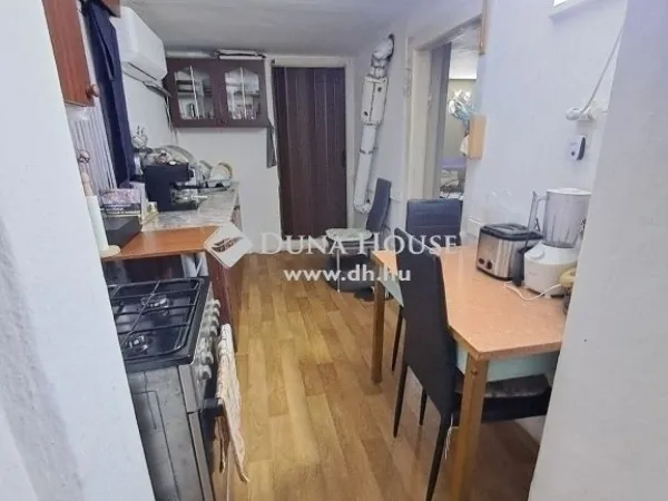Eladó ház Pécs, Újhegy 66 nm