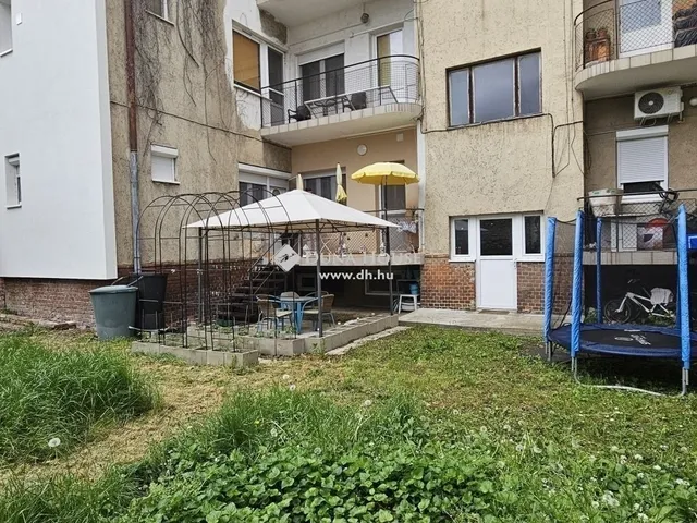 Eladó lakás Pécs, Belváros 99 nm