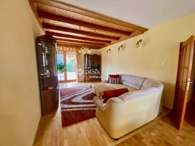 Eladó ház Pécs, Donátus 166 nm