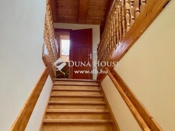 Eladó ház Pécs, Donátus 166 nm