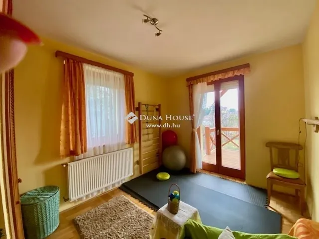 Eladó ház Pécs, Donátus 166 nm
