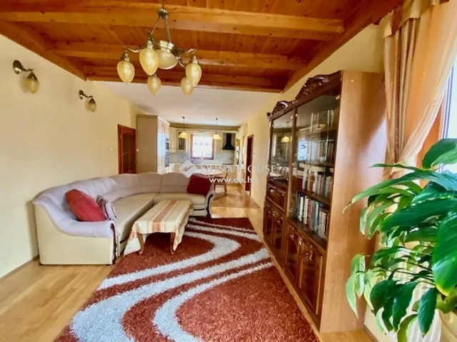 Eladó ház Pécs, Donátus 166 nm