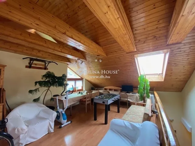 Eladó ház Pécs, Donátus 166 nm