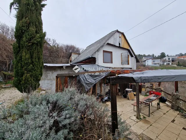 Eladó telek Pécs, Szkókó 1100 nm
