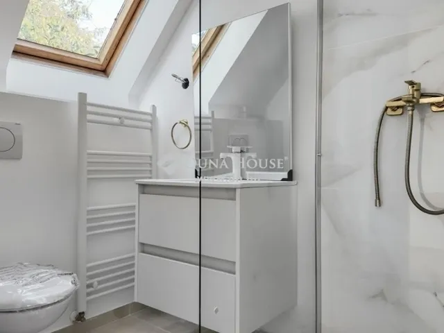 Eladó ház Kozármisleny 200 nm