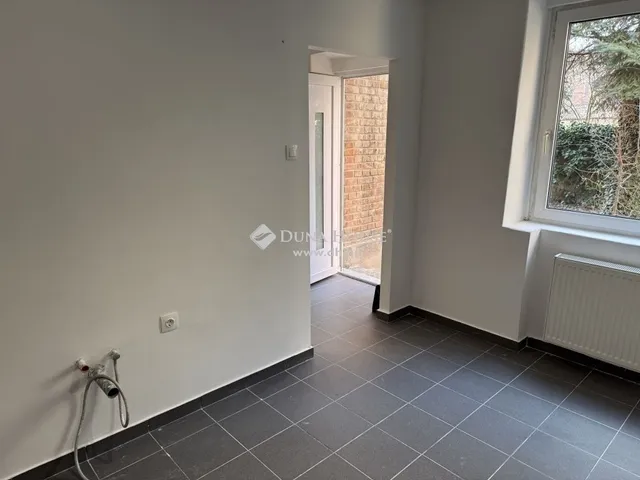 Eladó lakás Pécs, Belváros 59 nm