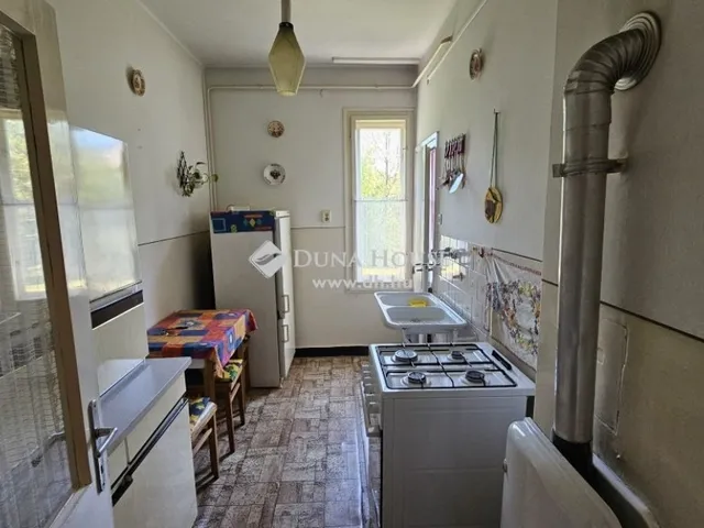 Eladó lakás Veszprém, Egyetemváros 51 nm