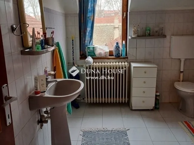 Eladó ház Pécs, Ispitaalja 104 nm