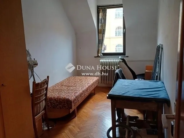 Eladó ház Pécs, Ispitaalja 104 nm