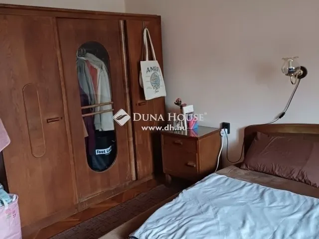 Eladó ház Pécs, Ispitaalja 104 nm