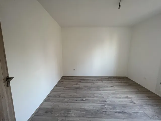 Eladó lakás Pécs 64 nm