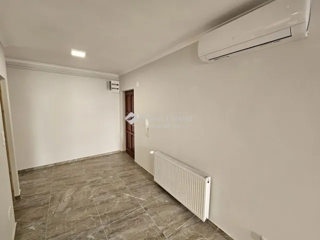 Eladó lakás Pécs, Egyetemváros 75 nm