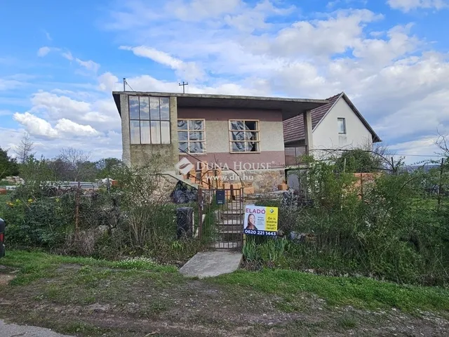 Eladó telek Pécs, Szentmiklós 2070 nm