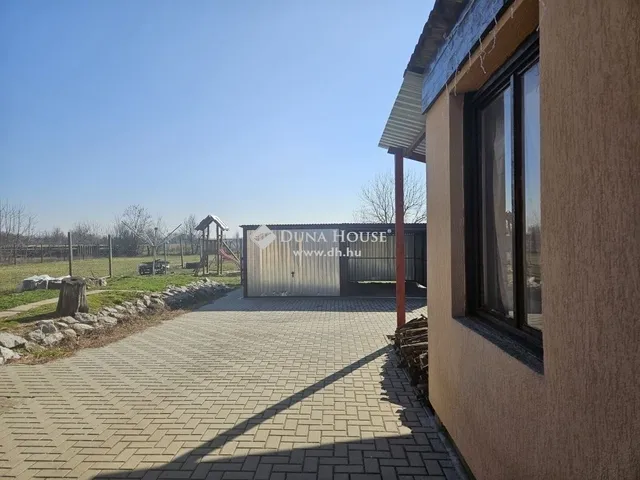 Eladó ház Nagyharsány 80 nm