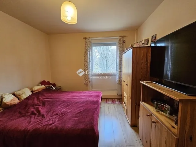 Eladó lakás Pécs, Kertváros 50 nm