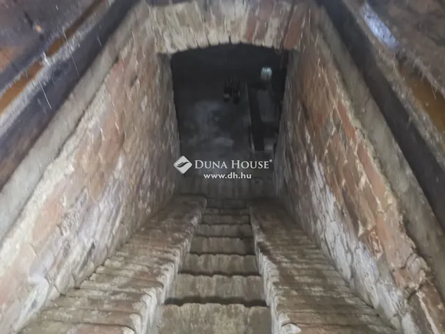 Eladó ház Nyugotszenterzsébet 40 nm
