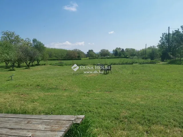 Eladó ház Nyugotszenterzsébet 40 nm