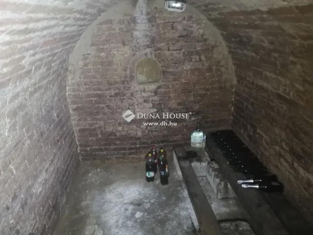 Eladó ház Nyugotszenterzsébet 40 nm