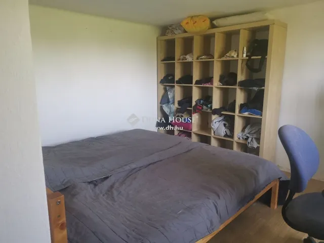 Eladó ház Nyugotszenterzsébet 40 nm