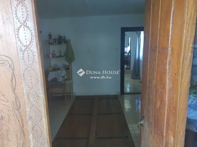 Eladó ház Nyugotszenterzsébet 40 nm