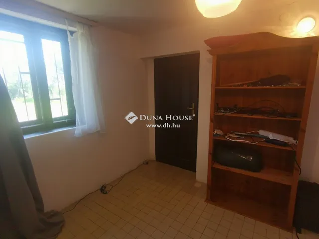 Eladó ház Nyugotszenterzsébet 40 nm