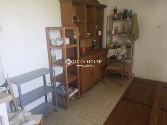 Eladó ház Nyugotszenterzsébet 40 nm