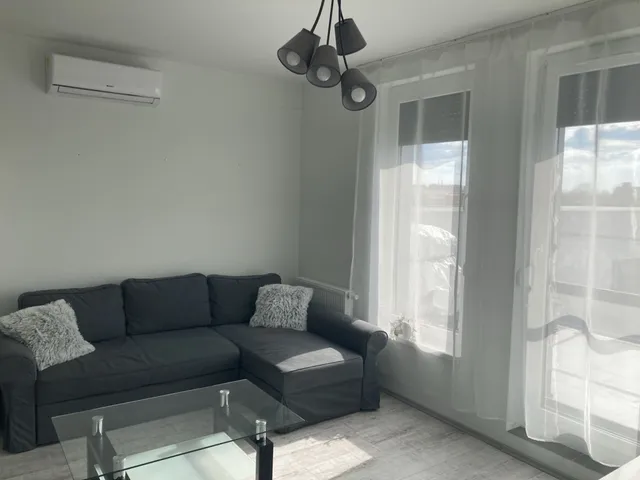 Eladó lakás Pécs, Egyetemváros 57 nm