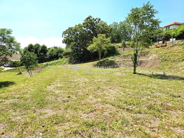 Eladó telek Pécs, Donátus 1065 nm