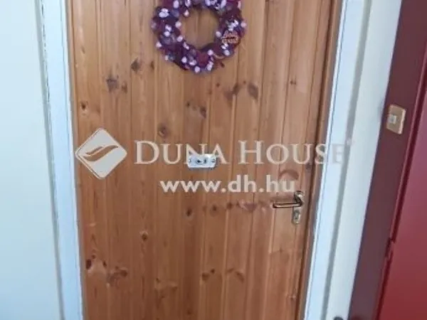 Eladó lakás Pécs, Kertváros 40 nm