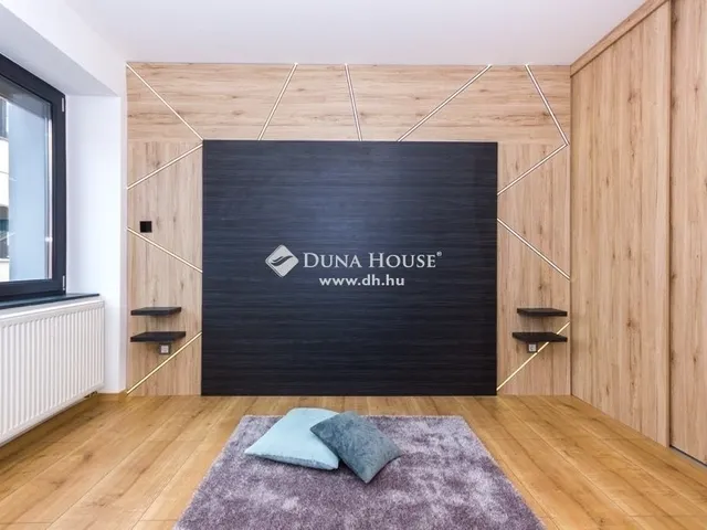 Eladó lakás Pécs, Donátus 92 nm
