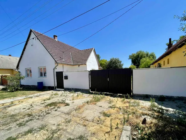 Eladó ház Mohács 87 nm