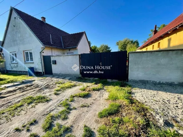 Eladó ház Mohács 87 nm