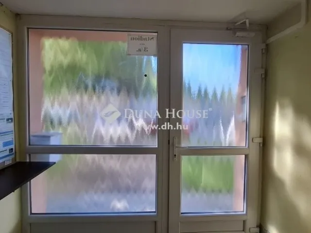 Eladó lakás Pécs, Uránváros 54 nm