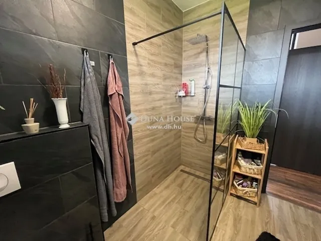 Eladó ház Pécs, Újhegy 142 nm