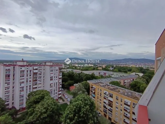 Eladó lakás Pécs, Kertváros 50 nm