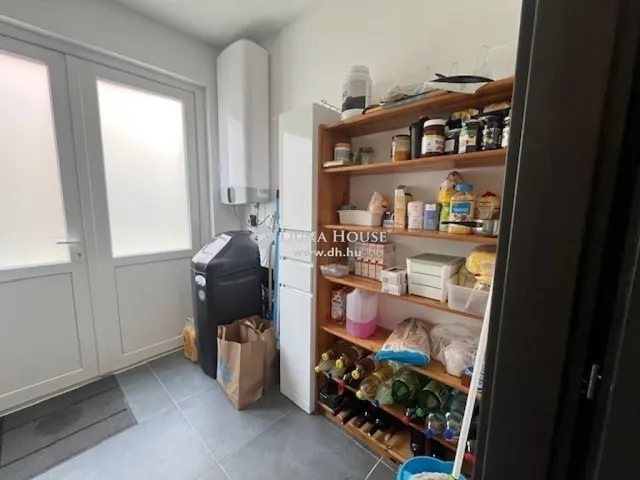 Eladó ház Pécs, Újhegy 142 nm