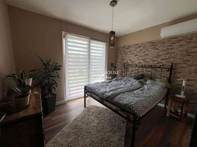 Eladó ház Pécs, Újhegy 142 nm