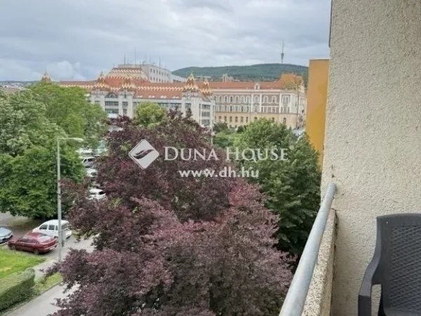 Eladó lakás Pécs, Belváros 35 nm