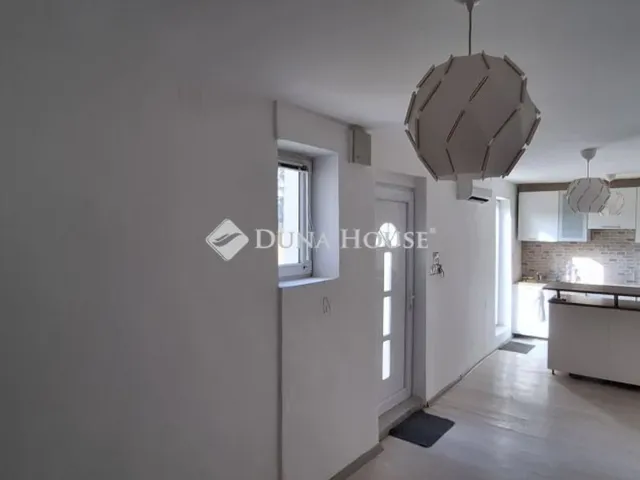 Eladó lakás Pécs 39 nm