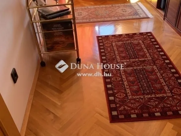 Eladó ház Pécs, Belváros 150 nm