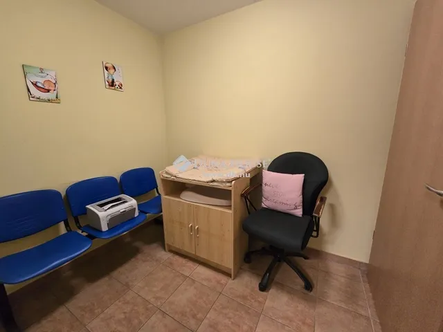 Kiadó kereskedelmi és ipari ingatlan Kozármisleny 80 nm