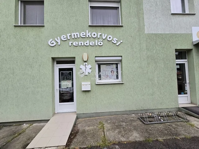Kiadó kereskedelmi és ipari ingatlan Kozármisleny 80 nm