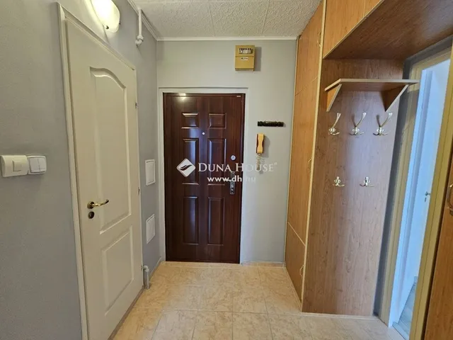 Kiadó lakás Pécs, Kertváros 39 nm