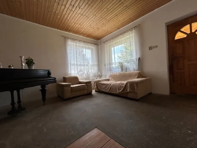 Eladó ház Görcsöny 130 nm