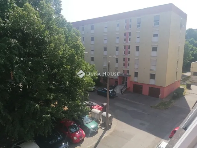 Eladó lakás Pécs 59 nm