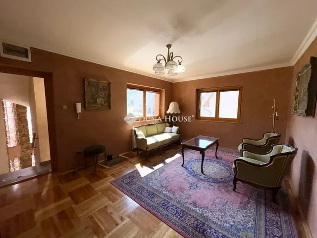 Eladó lakás Pécs, Ürög 92 nm
