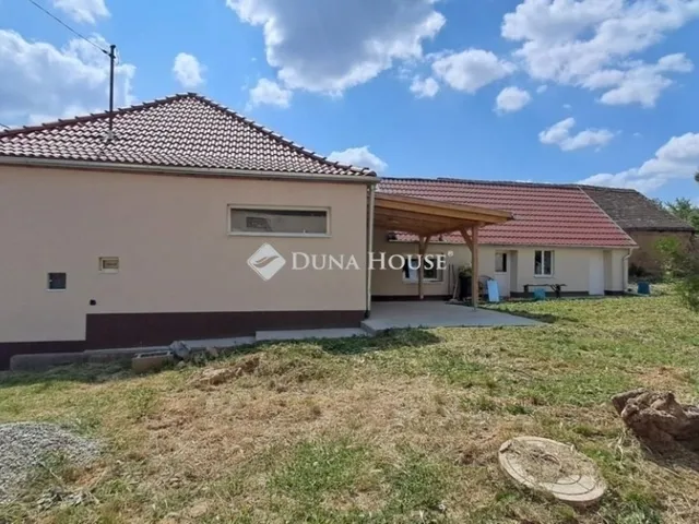 Eladó ház Bakonya 75 nm