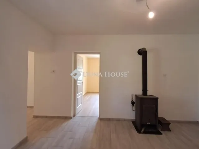 Eladó ház Bakonya 75 nm